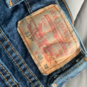 Gently Used Levi’s 517 Bootcut Jeans